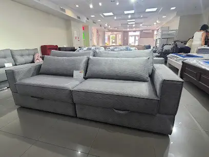 Меблевий лабіринт