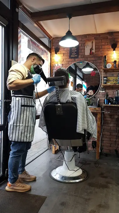 Barbershop "The King" Барбершоп - мужские стрижки - чоловіча зачіски - перукарня