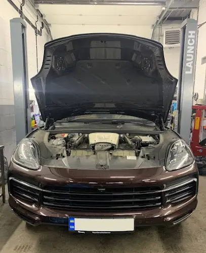 СТО Порше сервіс Київ Porsche Service Kyiv - ремонт і обслуговування Порше