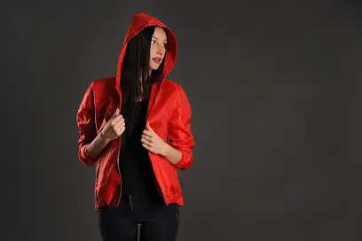 Natashino-товары с применением светоотражающих элементов