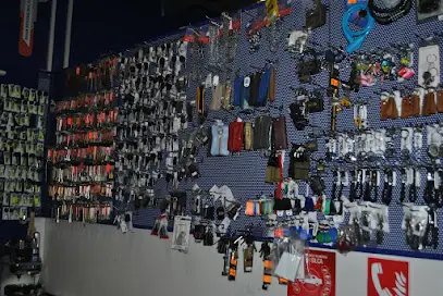 KEYCOPY Виготовлення ключів і батарейки