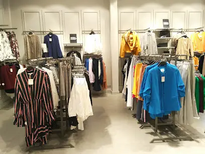 Koton магазин одежды