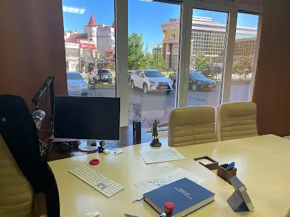 Нотаріус Сперчун Олександр Олександрович