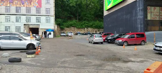 Автостоянка