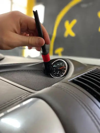 SpaCARS ремонт кожи авто, покраска руля, ремонт сидений