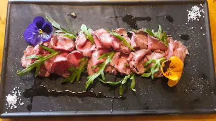 Мясо и вино