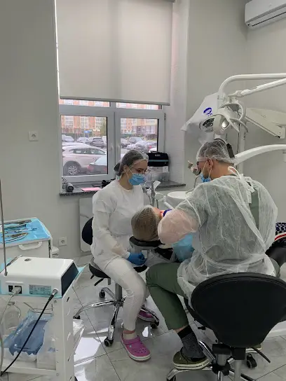 Стоматологічна клініка The Dent