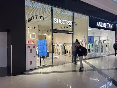 Жіночий бренд одягу SUCCESS (ТРЦ Лавіна)