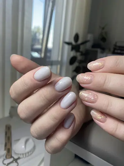 Nails_Story