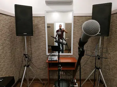 Loft Music - репетиційна база / вокальная студія / студія звукозапису