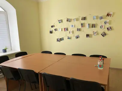 Освітній центр "Unext"