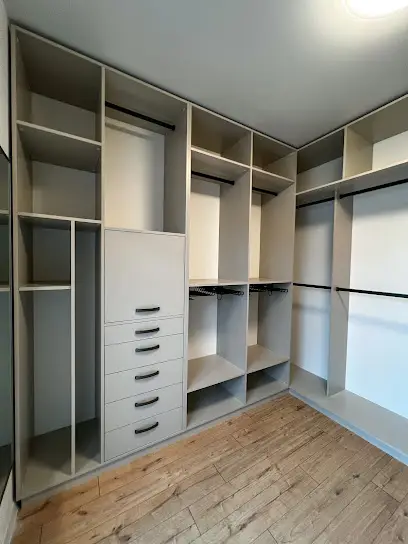 Меблева фабрика "Лайнер"