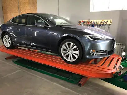 Color GARAGE - покраска автомобиля Киев. Кузовной ремонт любой сложности