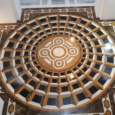 ТОВ "АП СТОУН УКРАЇНА"