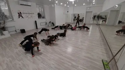 Зразковий колектив спортивно бального танцю "Ренесанс тренер Гамарець Сергій