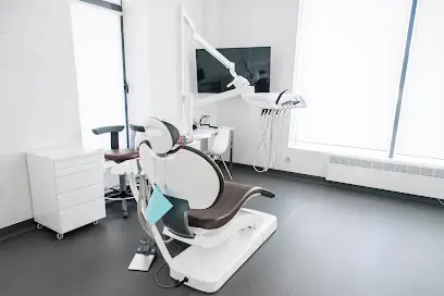 Astra Dent Solomenka