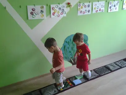 Сімейний центр розвитку та психології дитинства