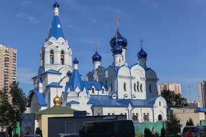 Церква Успіння Пресвятої Богородиці УПЦ