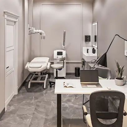 Клінічна Академія Лазерної Медицини CALM