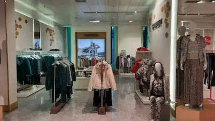 Бутік SPORTALM в ТРЦ &laquo;Блокбастер Молл&raquo;