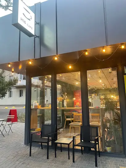H16 cafe