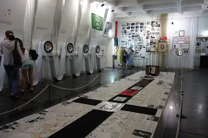 Музей мікромініатюр Миколи Сядристого