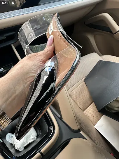 &laquo;Dr.Shoe - Dr.Bag - Dr.Suit&raquo; | Приемный пункт №8