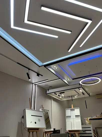 Сучасні Натяжні Стелі у Києві Шоу Рум Potolki Everest тм / Современные Натяжные Потолки Potolki Everest/ potolkieverest