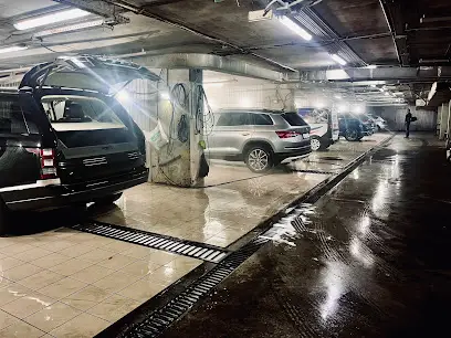 Автомийка LUX