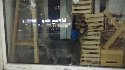 Магазин товарів з дерева