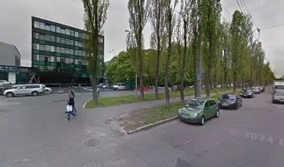 Американський університет України