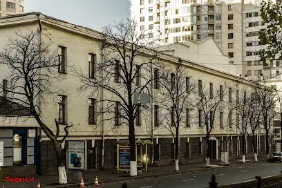 Академія адвокатури України