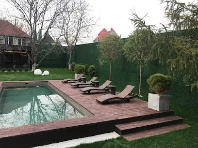 Шалений Садiвнік - ландшафтний дизайн у Києві