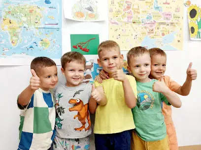 Канадський дитячий садочок Тотоша