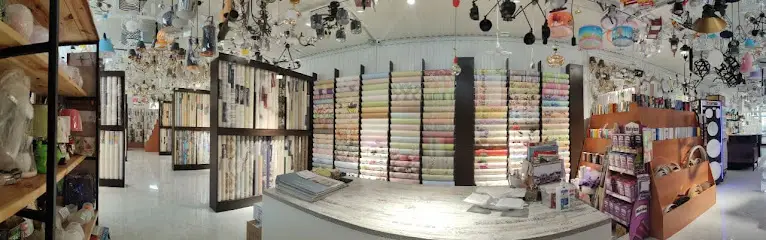 MAKSi магазин шпалери, люстри, товари для дому