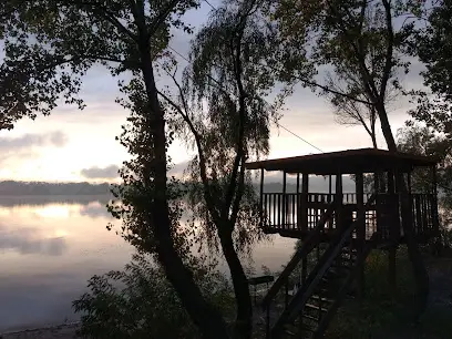 вул. Причальна