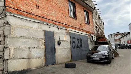 Тонування/обклеювання авто/ремонт скла