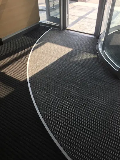 АС-ОБЛІК логокилимки; брудозахисні килимки; брудозахисні решітки; штучна трава