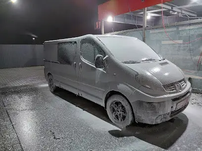 Автомийка Lux Wash