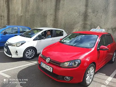 Приватний Автоінструктор Smolencev Driver! Уроки Водіння