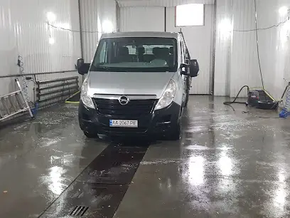 Грузова автомийка "Автомийка 13"