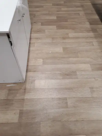 ДиамантПол - ПВХ-плитка, линолеум, ковролин и ковровые покрытия, ламинат, паркет