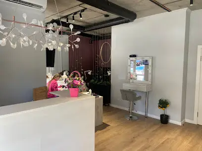 Манікюрний салон La Roze