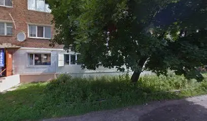 Helena Lash & Brow School