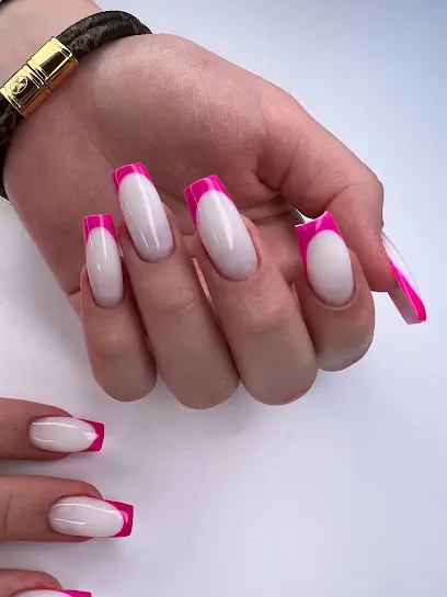 GIRLS - Манікюр, Педикюр, Брови.