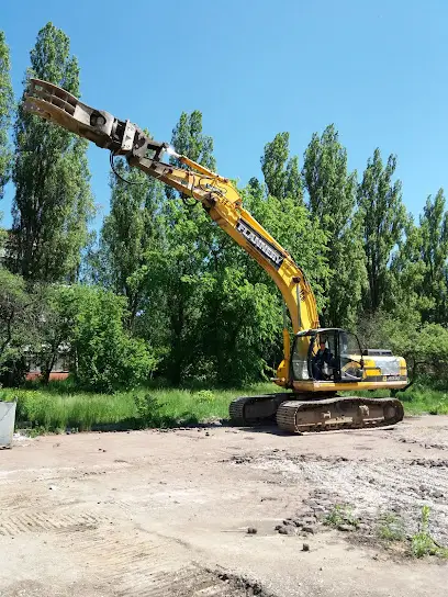 ST.PROFF - Услуги спецтехники: аренда экскаватора, погрузчика, кран манипулятор в Чернигове